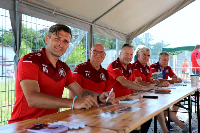 RWE-Traditionsmannschaft gegen DDR-Nationalelf