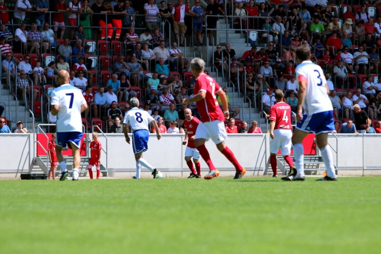 RWE-Traditionsmannschaft gegen DDR-Nationalelf