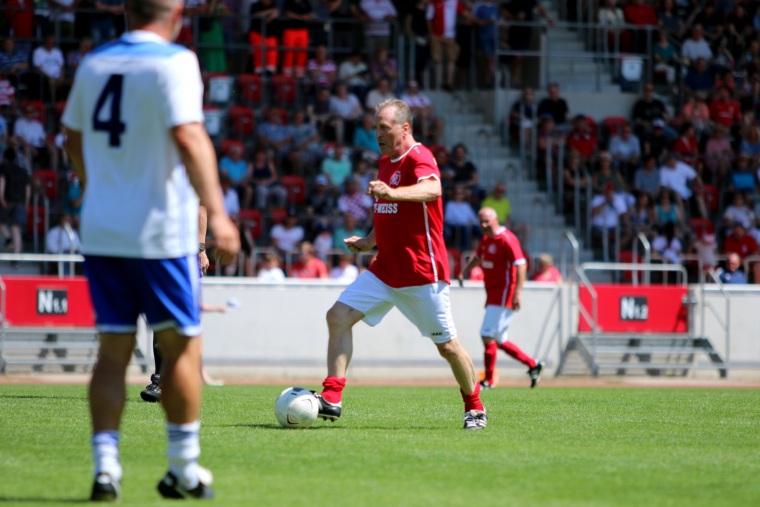 RWE-Traditionsmannschaft gegen DDR-Nationalelf