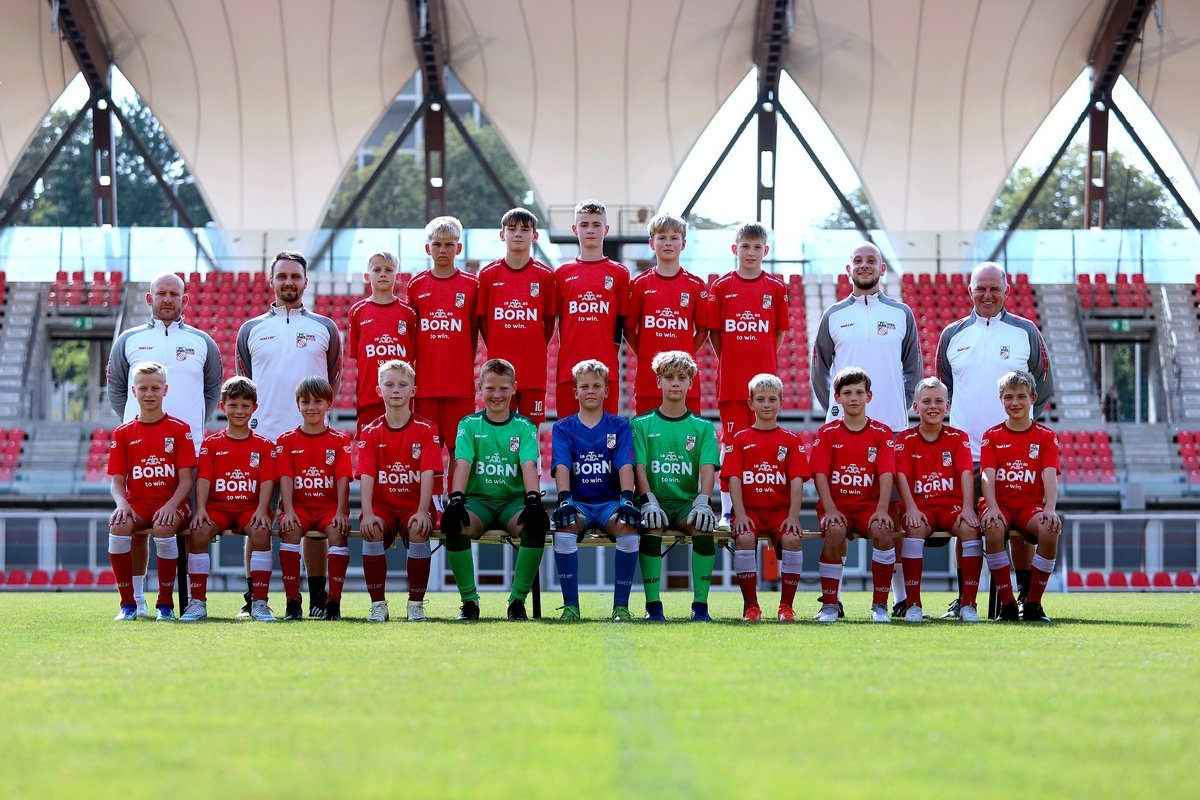 FCRWE-U12-web.jpg